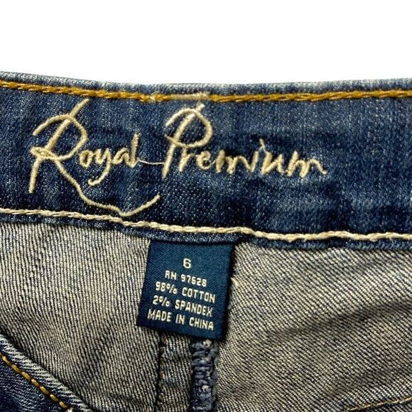 Royal Premium Jeans Women's Size 6 Embroidered Whiskers Bleu Denim - Picture 11 of 11